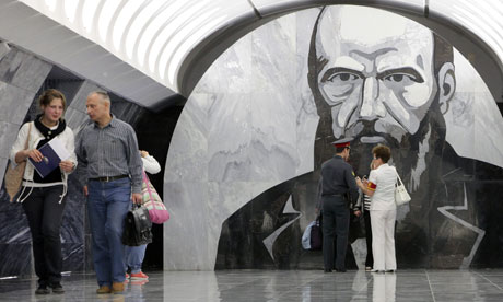 Moscow-Metro-Dostoevsky-s-006