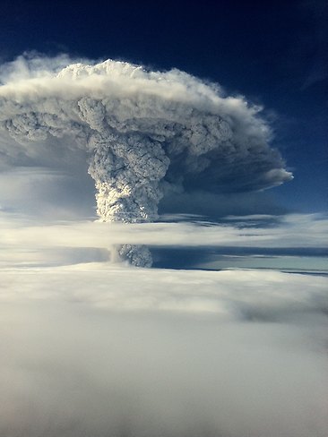 115020-chile-volcano-puyehue