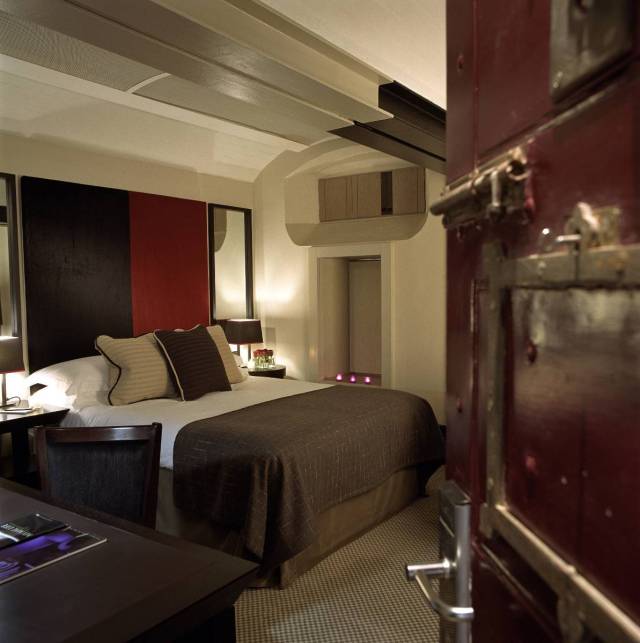 Oxford_Superior_DoubleCell_Carousel