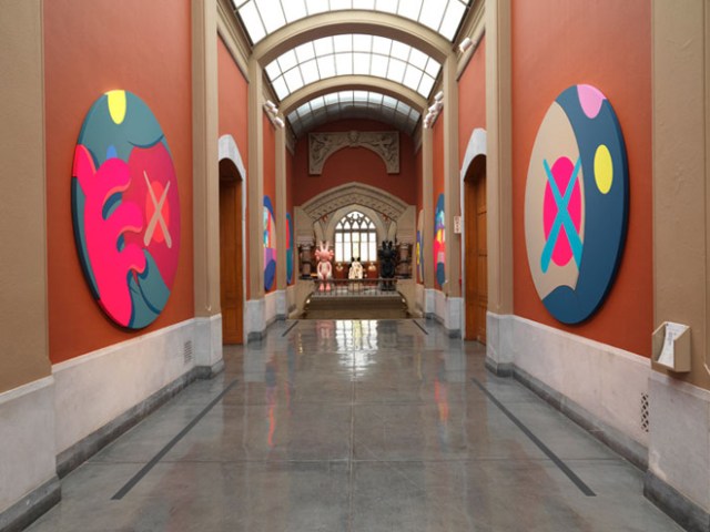 9-kawspafa-kaws-solo-exhibition-at-pennsylvania-academy-of-fine-arts