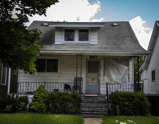 1528730_561011653986723_1078052250_n