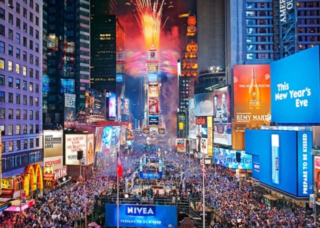 times-square-nyeve-1024x732