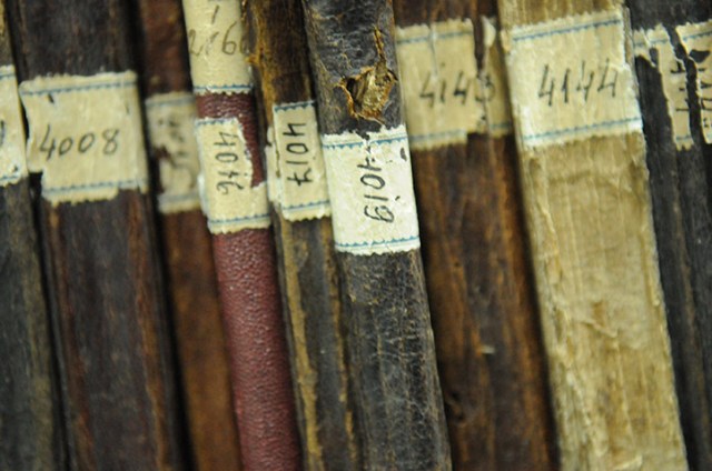 Gazi-Husrav-Beg-library-m-001