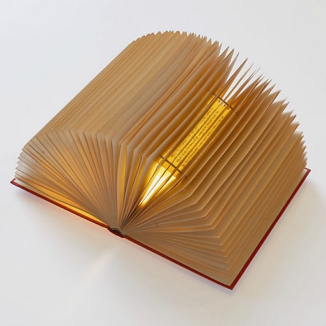 book lamp6