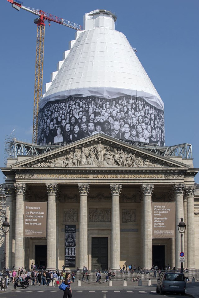 2-yatzer-Artist-JR-turns-the-Pantheon-in-Paris-INSIDE-OUT