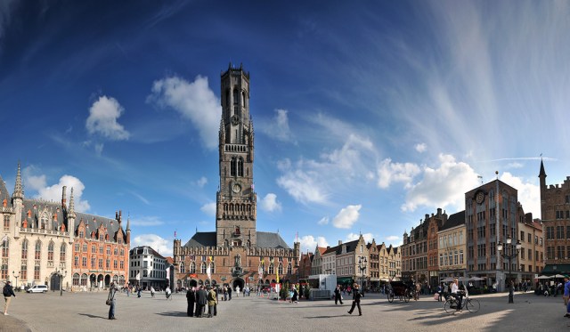 bruegge-grote-markt-44c8ee4f-422d-49fb-bb3f-ee7f2f452a2d