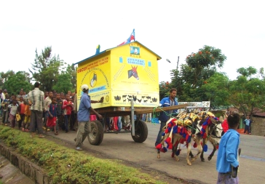 Donkey-Mobile-Libraries-540x376