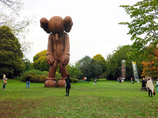 frieze-london-2014-kaws-thumb-620x465-92480