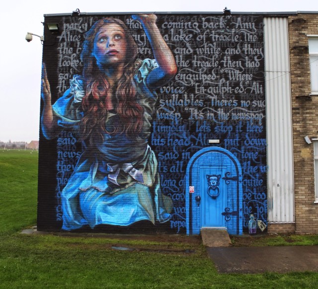 Alice_in_sunderland