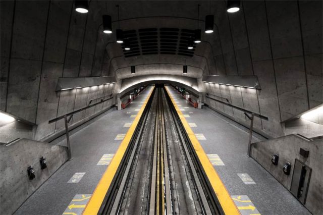 Chris-M-Forsyth-metro-15