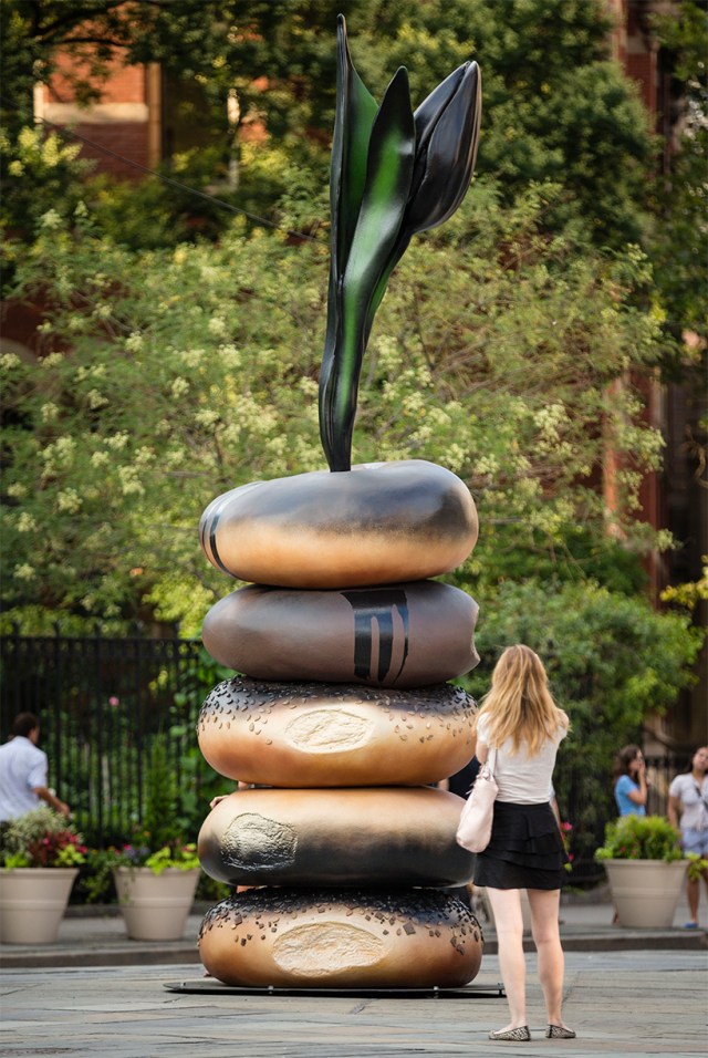 hanna-linden-everything-bagel-sculptures-new-york-designboom-04