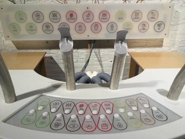 mofadlab-creditbillylyons-oct2015