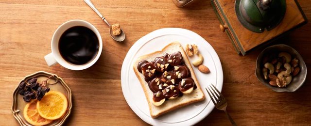 japan-Bourbon-sliced-chocolate-5