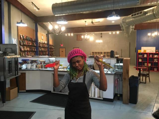 3447_901137179993525_1567524421111182928_n