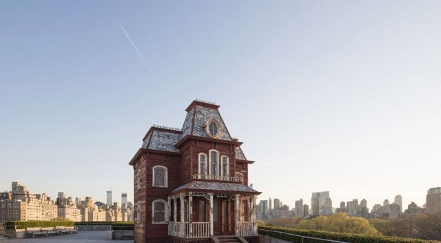 1_%20TheMet_CParker_Alex%20Fradkin_c