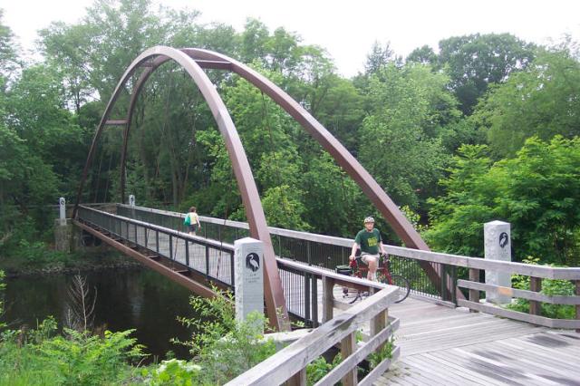 3061881-slide-15-this-east-coast-bike-pathstretches-3000-miles