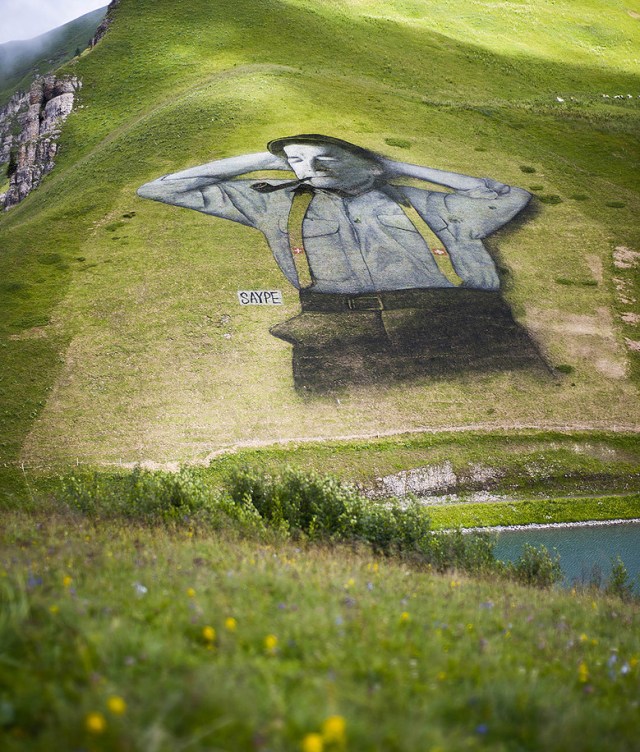 saype-land-art-leysin-switzerland-designboom-04