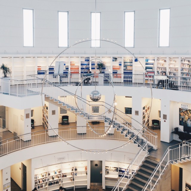 Processed with VSCOcam with hb2 preset