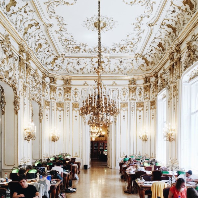 Processed with VSCOcam with a6 preset