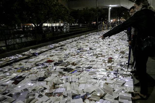 literature-vs-traffic-14