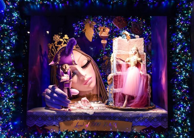 bfa-for-saks-fifth-avenue-clara-and-the-nutcracker-e1481028161685